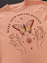 Load image into Gallery viewer, 4-5 'Make your Dreams Happen' peach short sleeved tee