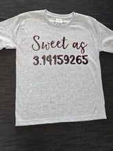 Load image into Gallery viewer, 7-8 Sweet as pie Grey short sleeved tee